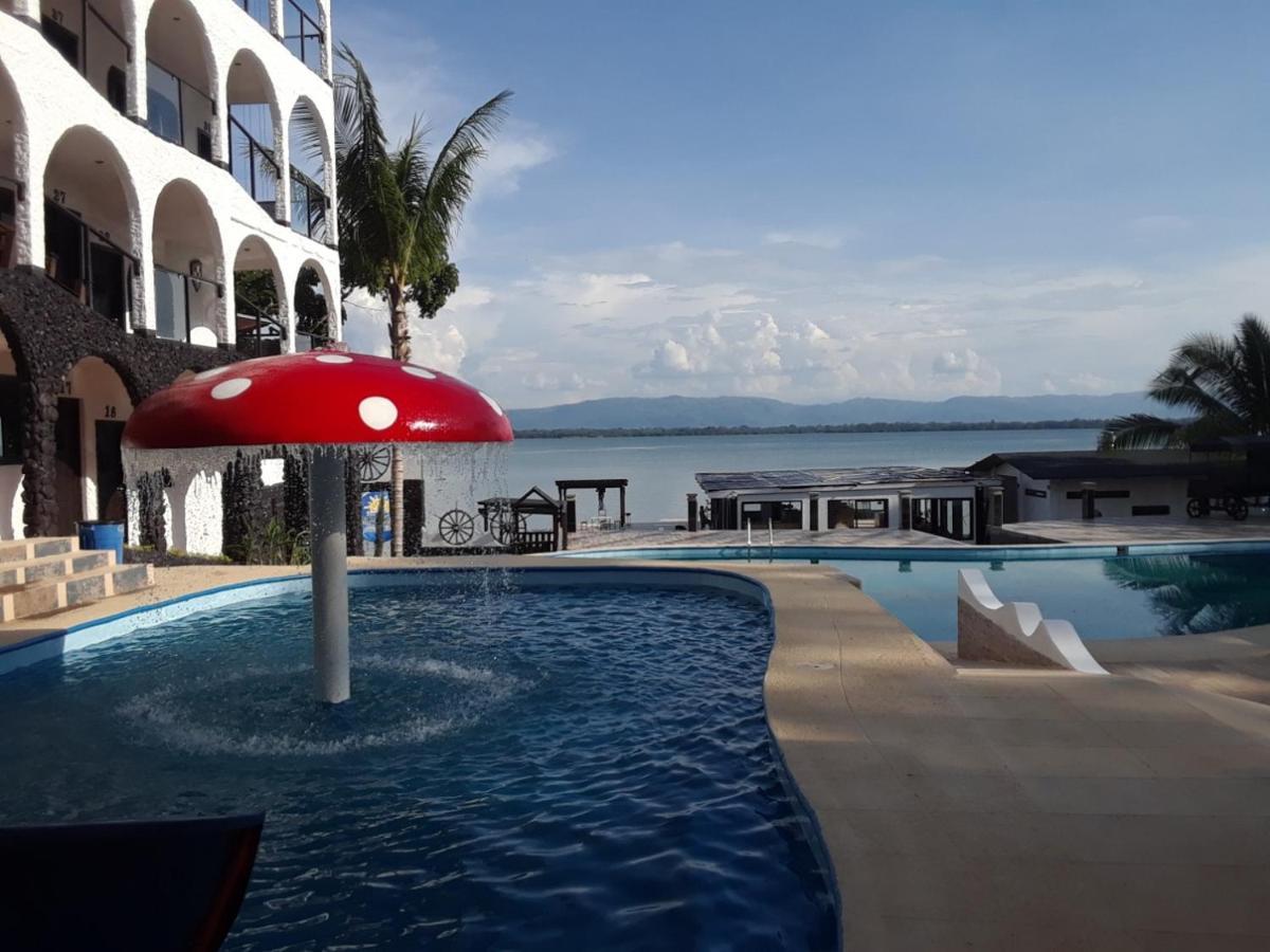 Hotel Mi Paraíso Río Dulce 4*